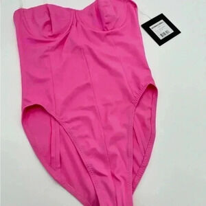 BNWT NORMA KAMALI Swim suit one piece Size M